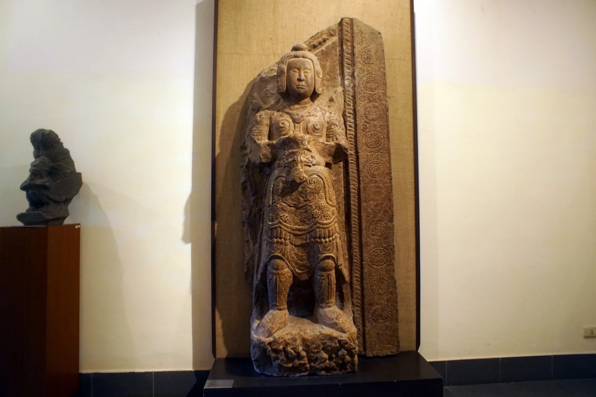 Chùm ảnh: Bức tượng chiến thần nghìn tuổi của Đại Việt
